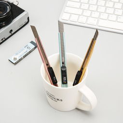 晨光 m g 文具手工制作刀片小號金屬炫彩美工刀辦公小刀ass91491 3把裝