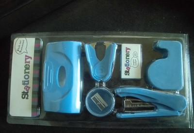 【本工廠自主生產訂書機、打孔器、起訂器、卷筆刀等系列文具產品】價格_廠家_圖片 -