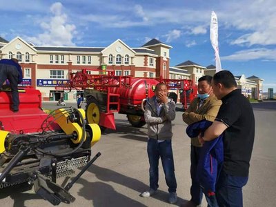 缽施然農機巴州展銷會大放異彩，創新產品引領農業機械銷售新浪潮